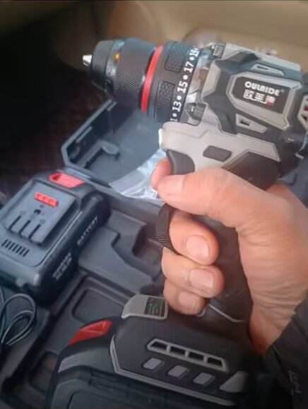 FlagTools Brushless Drill - 21V Cordless with Dual Speed, Fast Charging, 2 Batteries photo review