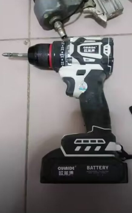 FlagTools Brushless Drill - 21V Cordless with Dual Speed, Fast Charging, 2 Batteries photo review