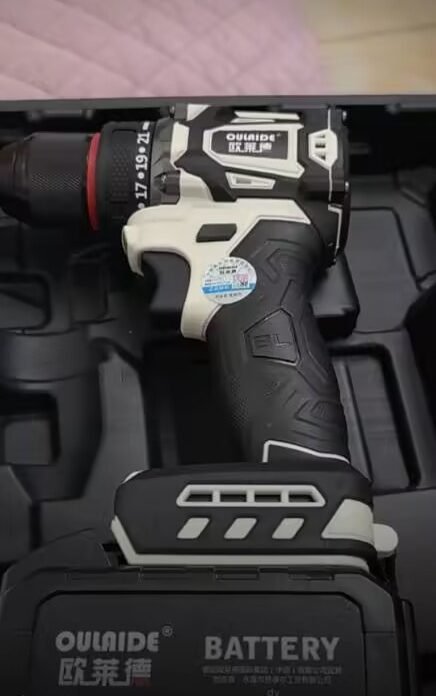 FlagTools Brushless Drill - 21V Cordless with Dual Speed, Fast Charging, 2 Batteries photo review