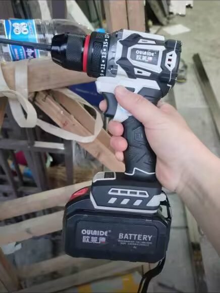 FlagTools Brushless Drill - 21V Cordless with Dual Speed, Fast Charging, 2 Batteries photo review